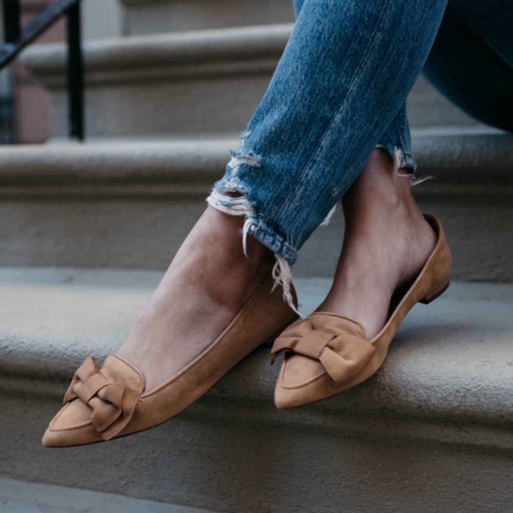 Ann Taylor Dana Tan Suede Bow Loafer Flats